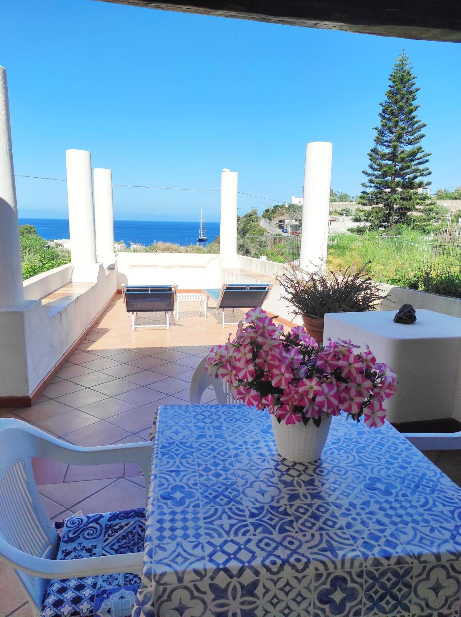 Holiday Home Mennulita Lipari  Cameră foto